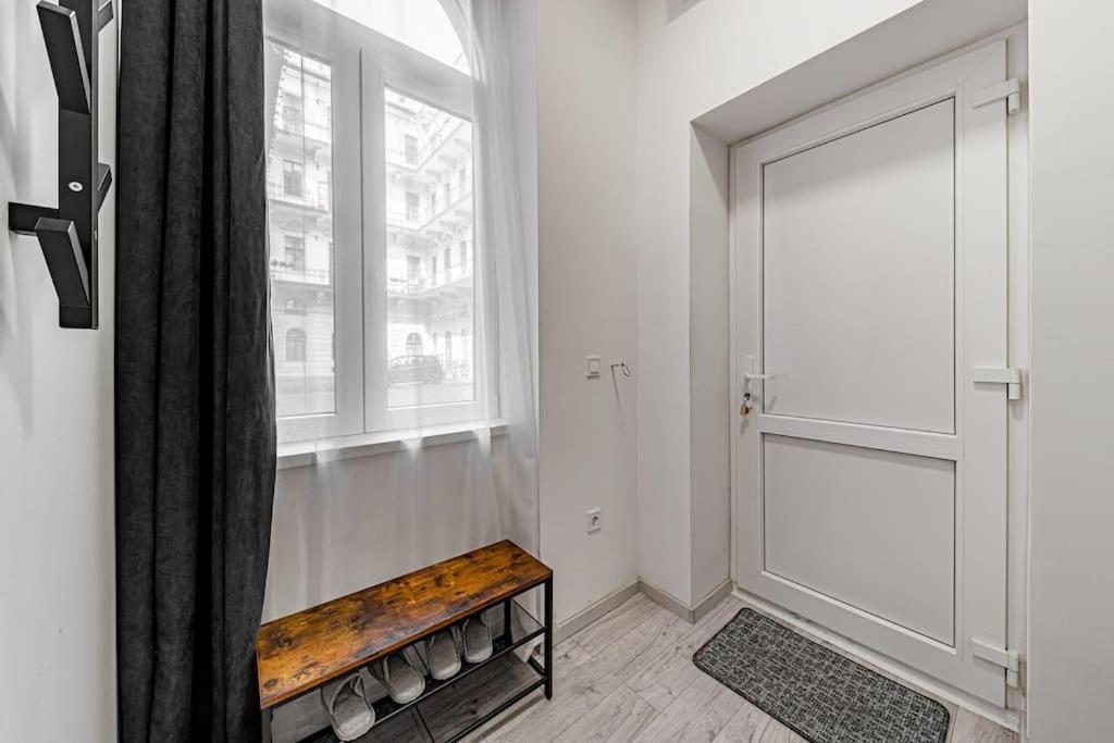 Chic Loft Bp: Industrial Gem Leilighet Budapest Eksteriør bilde